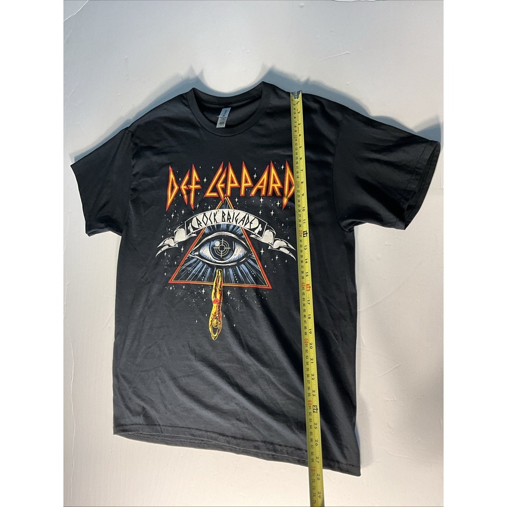 Def Leppard Band Tee Black Rock Graphic Shirt Vintage Style Men Large - Picture 4 of 6